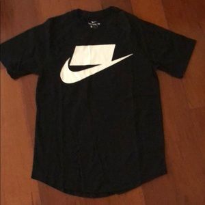 Nike NSP Black Tee